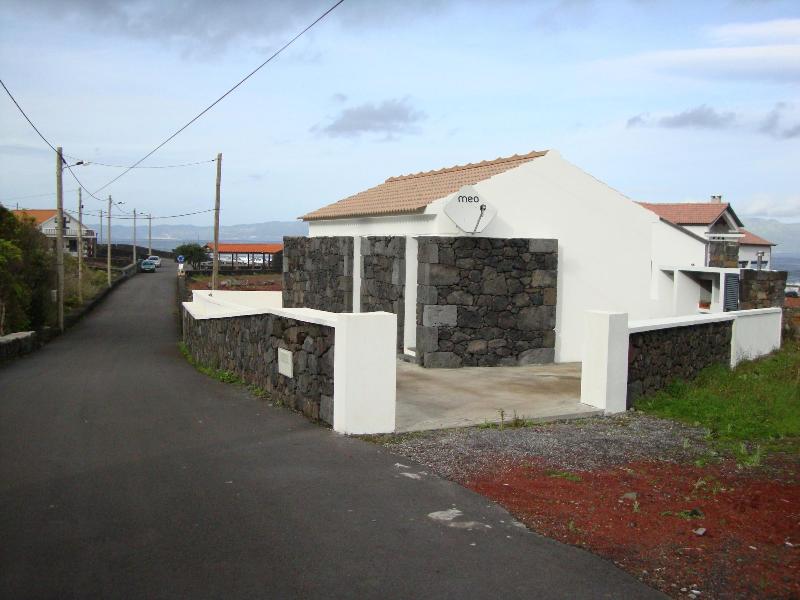 Casa Da PoÃ§a Branca - Genel