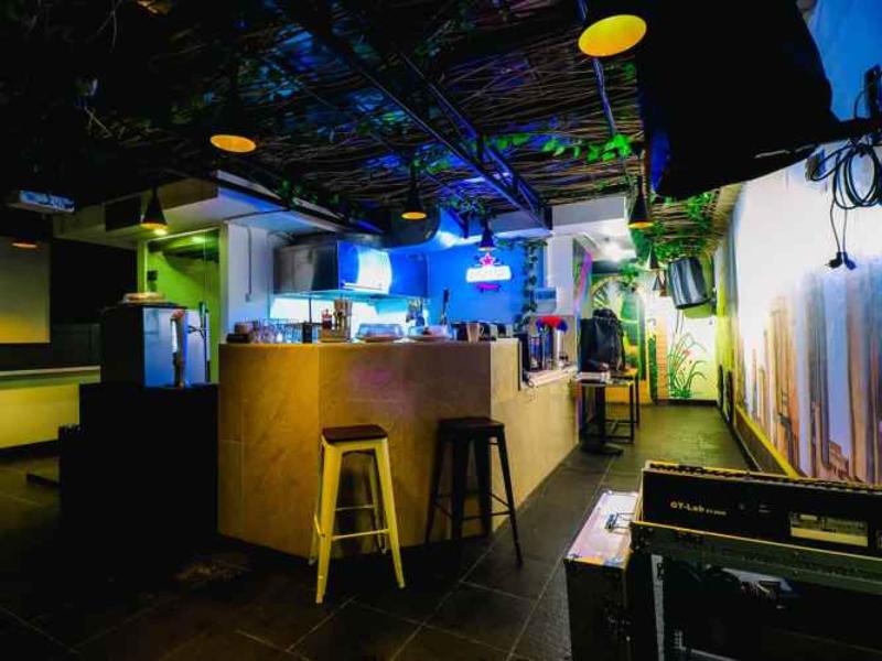Nivia Hotel - Bar