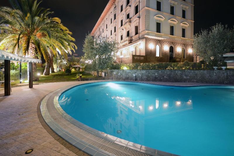 Grand Hotel Vittoria - Genel