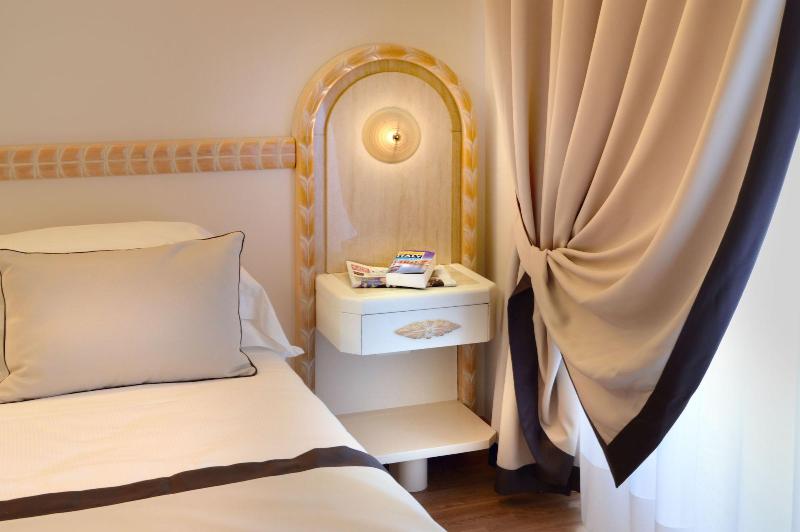 Grand Hotel Vittoria - Oda