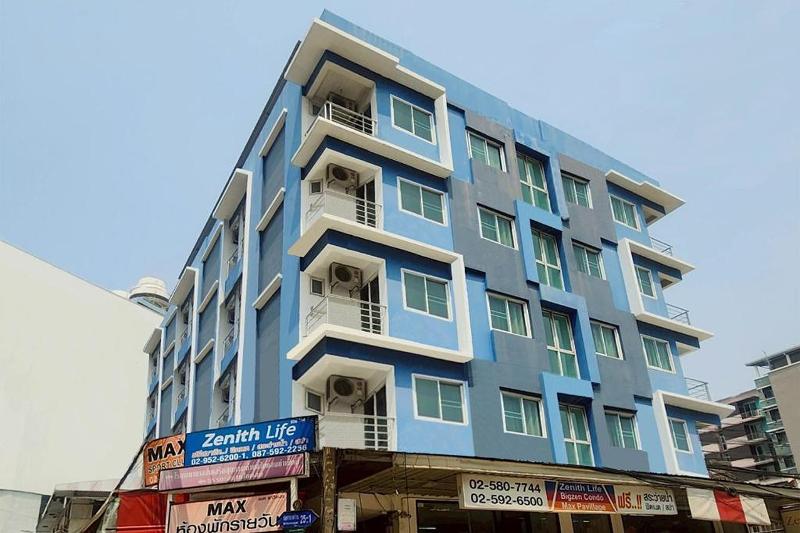 Zenith Life Hotel by ZUZU - Genel