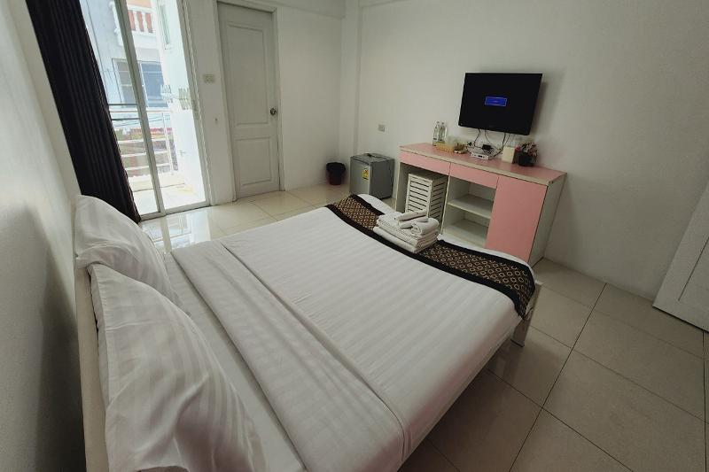 Zenith Life Hotel by ZUZU - Oda