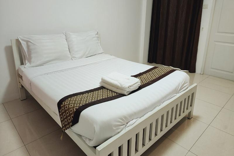 Zenith Life Hotel by ZUZU - Oda