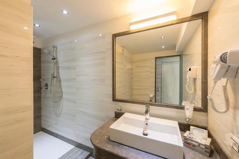 Garda Suite Hotel - Oda