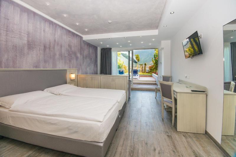 Garda Suite Hotel - Oda