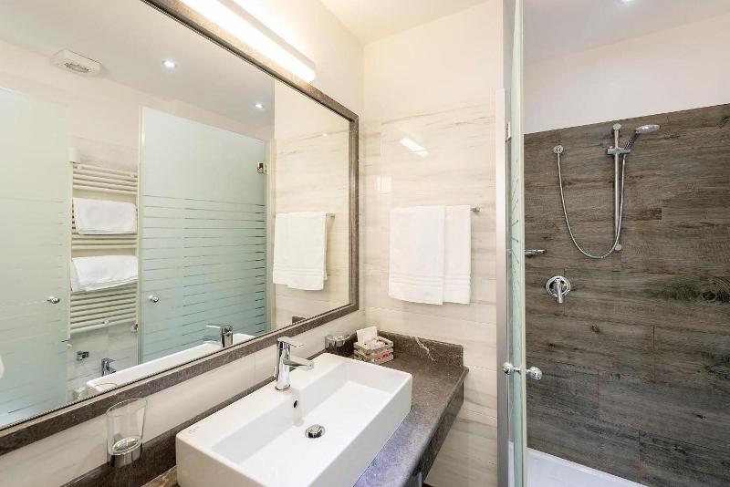 Garda Suite Hotel - Oda