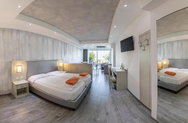 Garda Suite Hotel - Oda