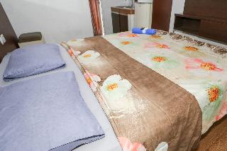 Juragan Room by ZUZU fotoÄŸrafÄ±