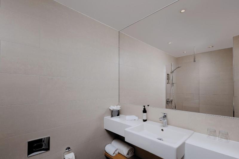 The Lincoln Suites - Oda
