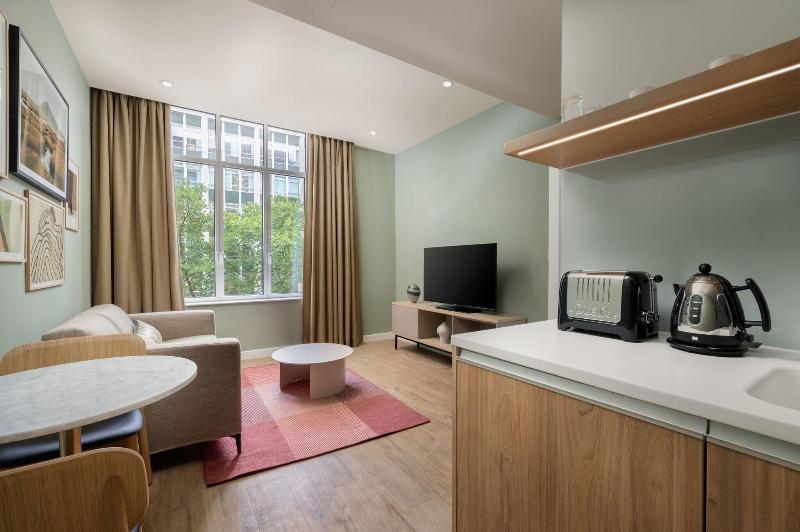 The Lincoln Suites - Oda
