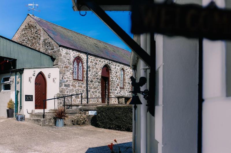 Brookhall Cottages - Genel