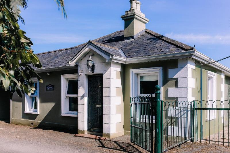 Brookhall Cottages - Genel