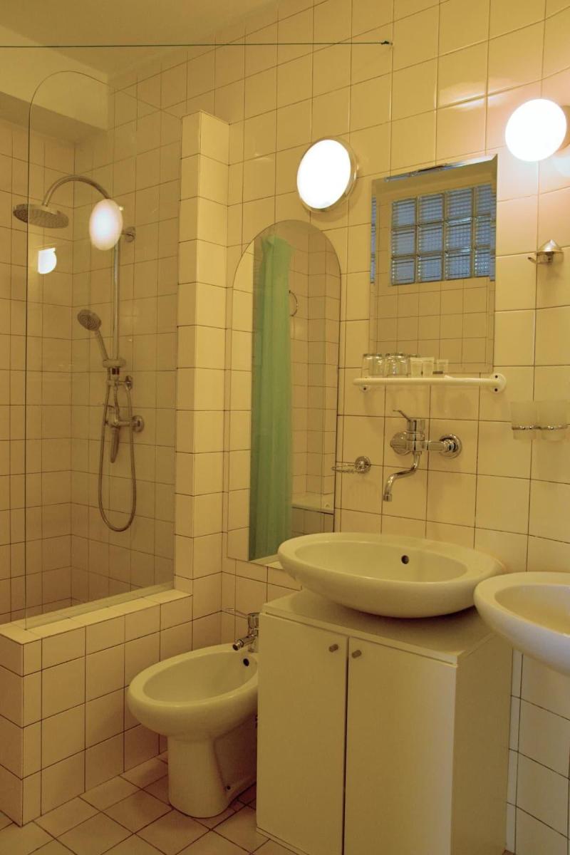 Hotel Harrachov Inn - Oda