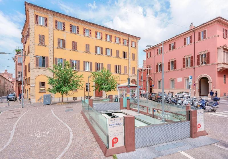 Attico di Via d'Azeglio - Genel