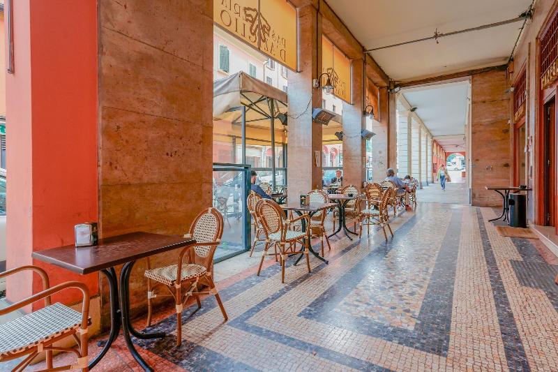 Attico di Via d'Azeglio - Restoran