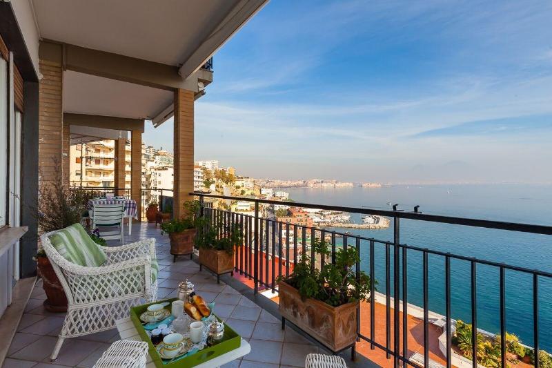 O House Posillipo by Napoliapartments - Oda