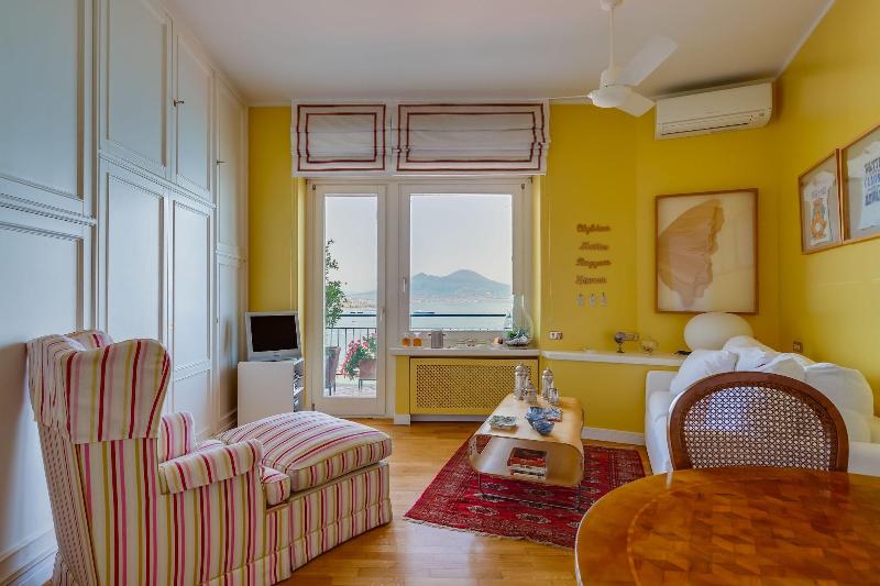 O House Posillipo by Napoliapartments - Oda