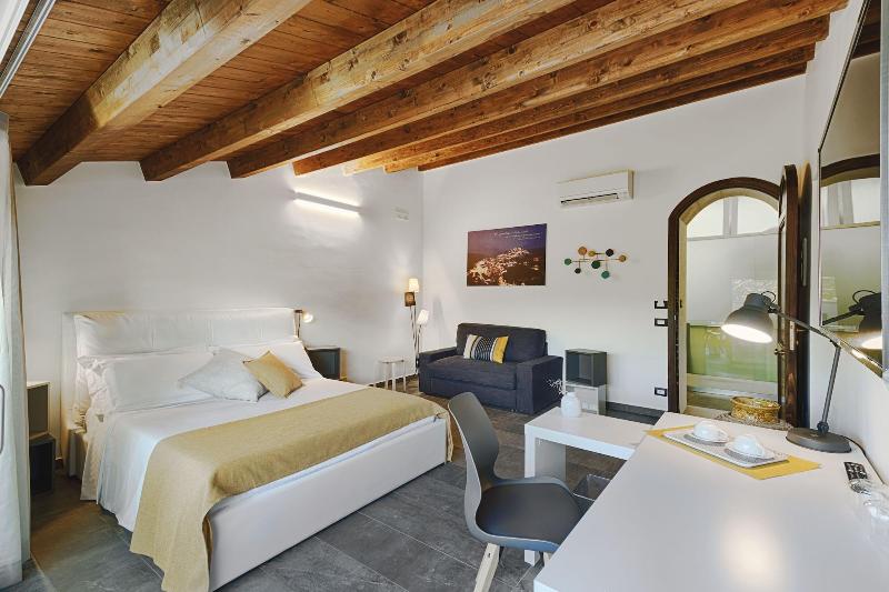 Centosedici Rooms - Oda
