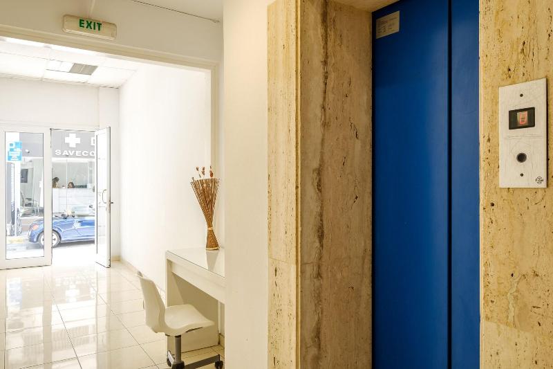 Nautilus Tourist Apartments - Lobi