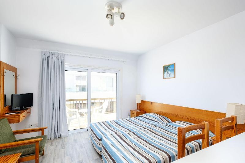 Nautilus Tourist Apartments - Oda