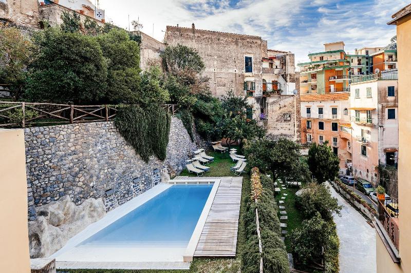 Amalfi Resort - Genel