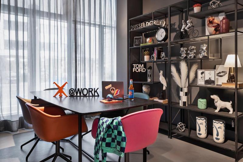 Moxy Duesseldorf City - Toplantı