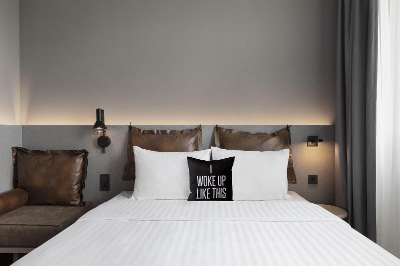 Moxy Duesseldorf City - Oda