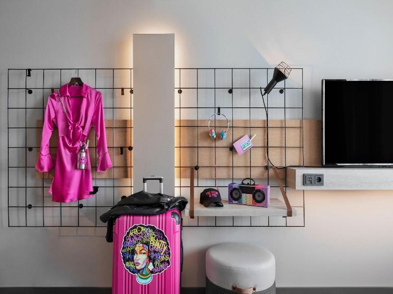Moxy Duesseldorf City - Oda