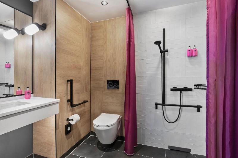 Moxy Duesseldorf City - Oda