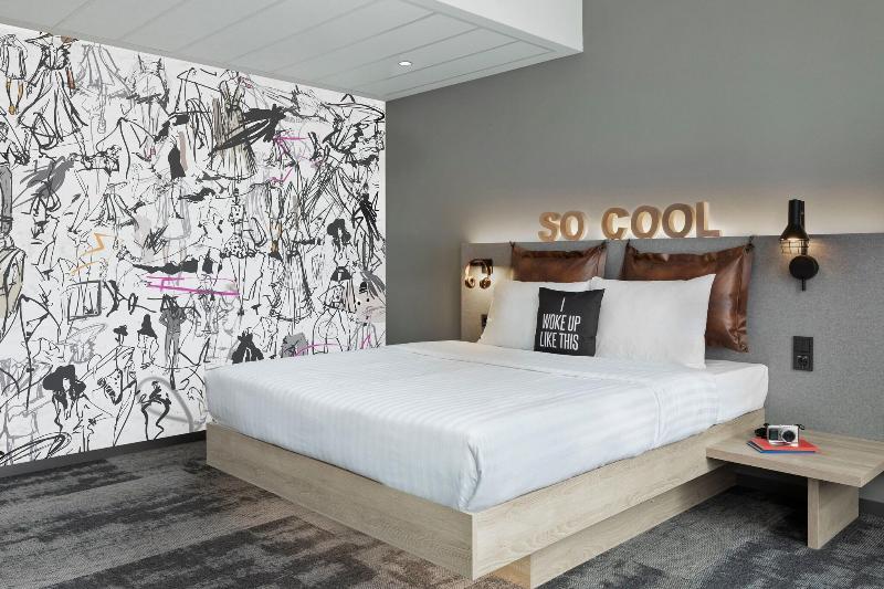 Moxy Duesseldorf City - Oda