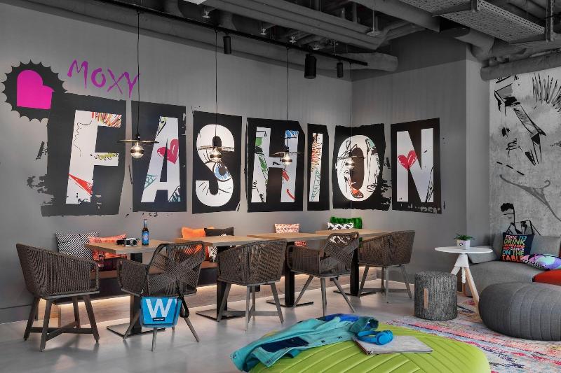 Moxy Duesseldorf City - Oda