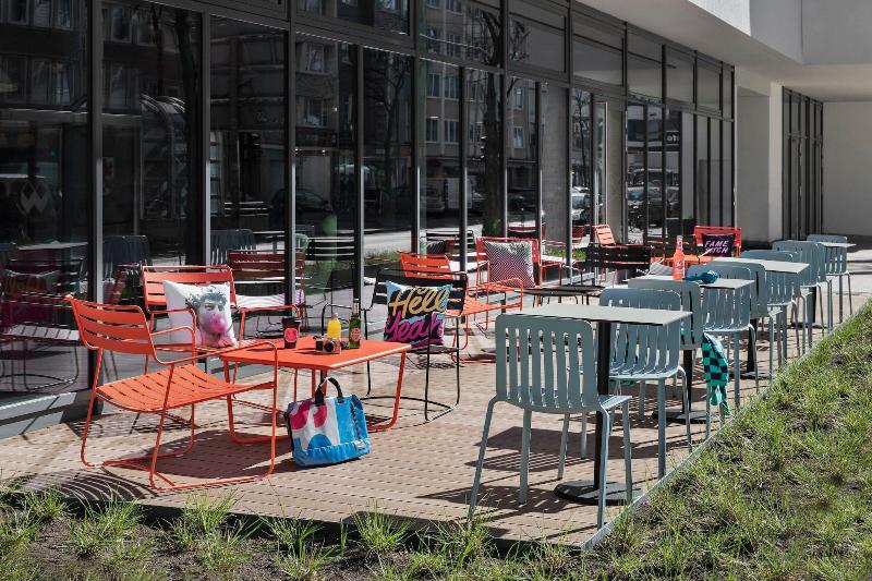 Moxy Duesseldorf City - Restoran