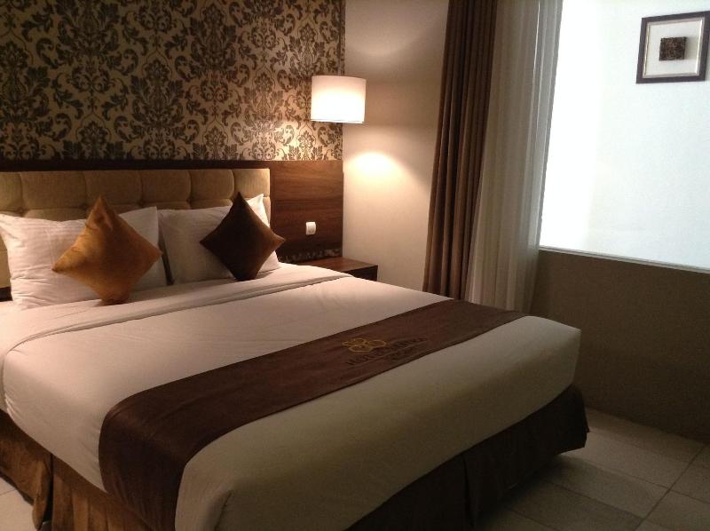 Hotel Safira Magelang - Oda