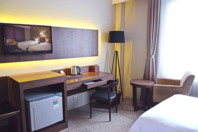 Hotel Safira Magelang - Oda