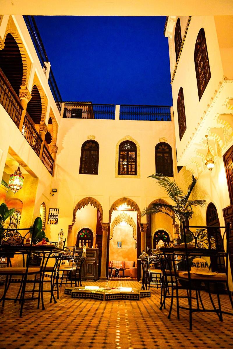 Riad Almazhar - Lobi
