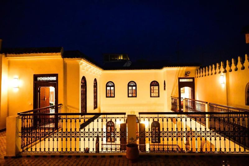 Riad Almazhar - Oda