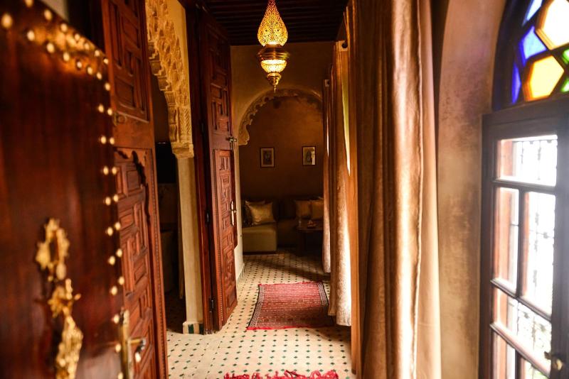 Riad Almazhar - Oda