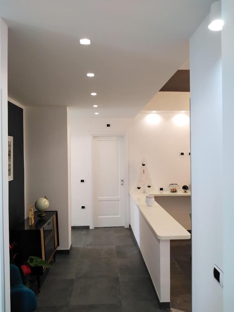 Delia Rooms & Gallery - Lobi