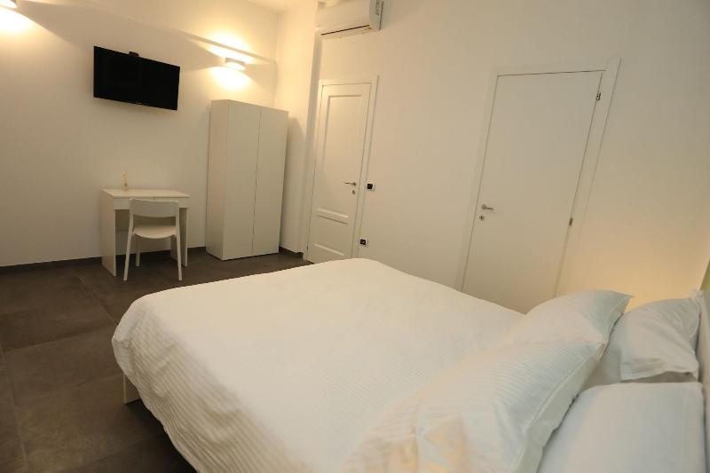 Delia Rooms & Gallery - Oda