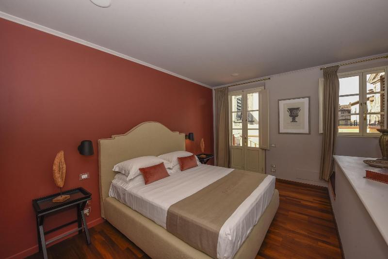 The Tuscanian Hotel - Oda