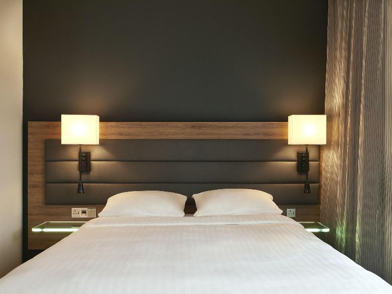 Moxy Glasgow Sec - Oda