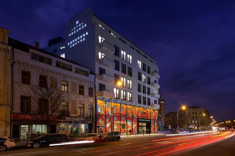 Hotel Passage - Genel