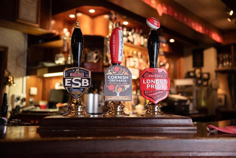 The Coach and Horses - Bar