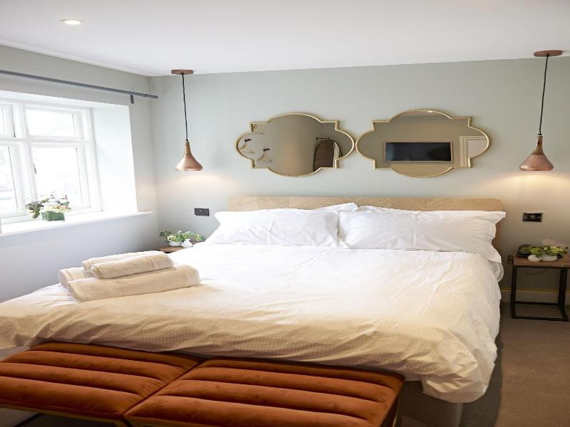 Valentinos Restaurant With Rooms - Genel