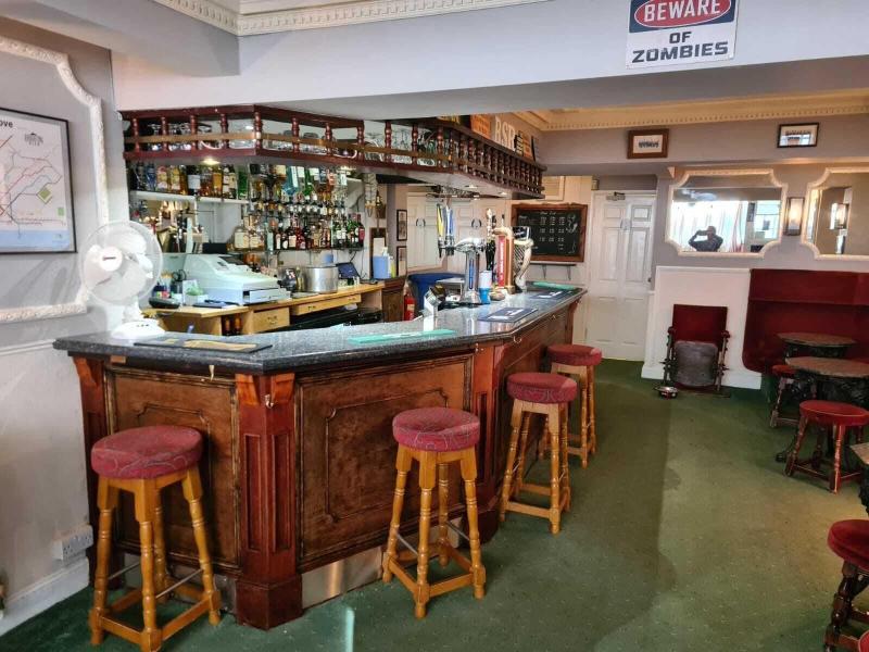 Bow Street Runner - Bar
