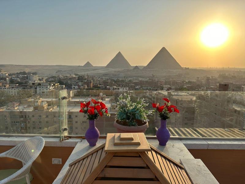 Point Pyramids View Inn - Genel
