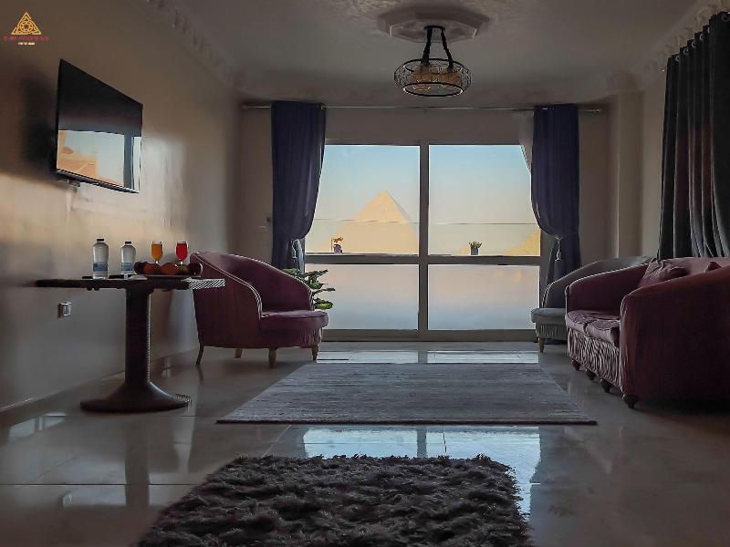 Point Pyramids View Inn - Genel