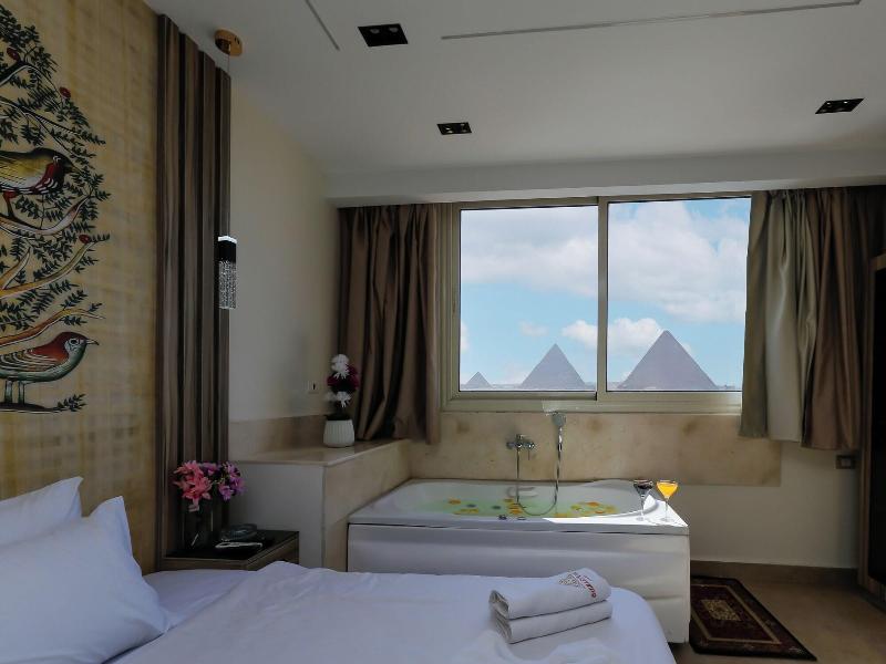 Point Pyramids View Inn - Oda