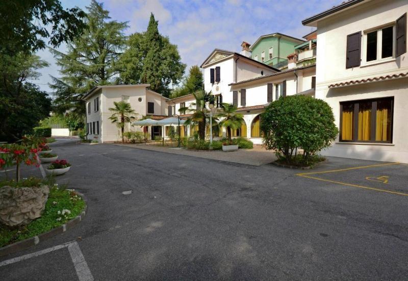 Hotel la Grotta - Genel