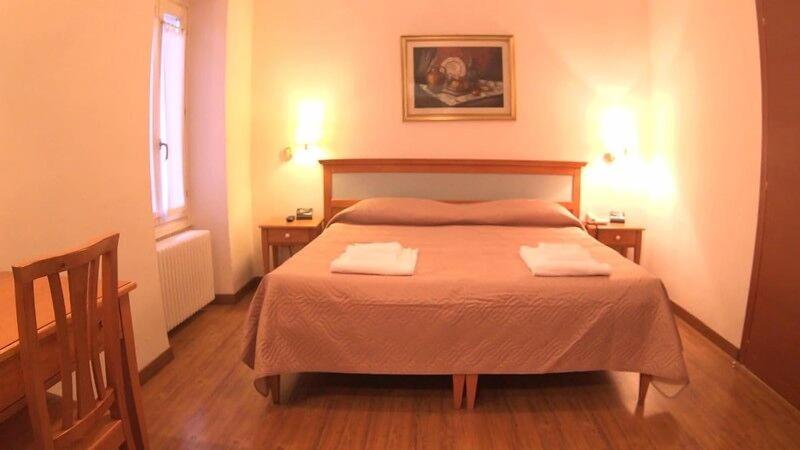 Hotel la Grotta - Oda